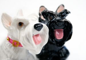 Scottish Terrier Cruet Set